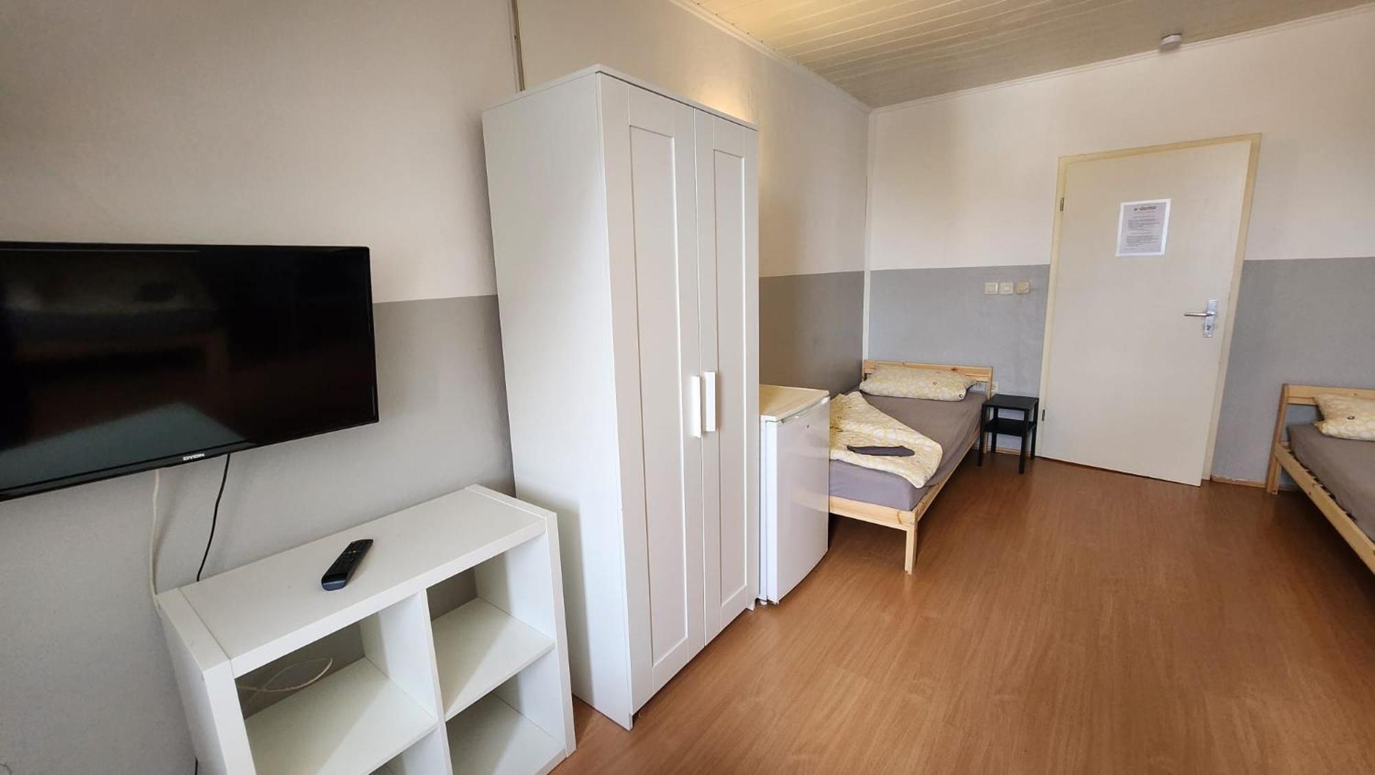 Moderne Studio Apartments Und 120Qm Wohnungen In Oberhausen, Ideal Fuer Geschaeftsreisende Und Monteure Oberhausen  Buitenkant foto