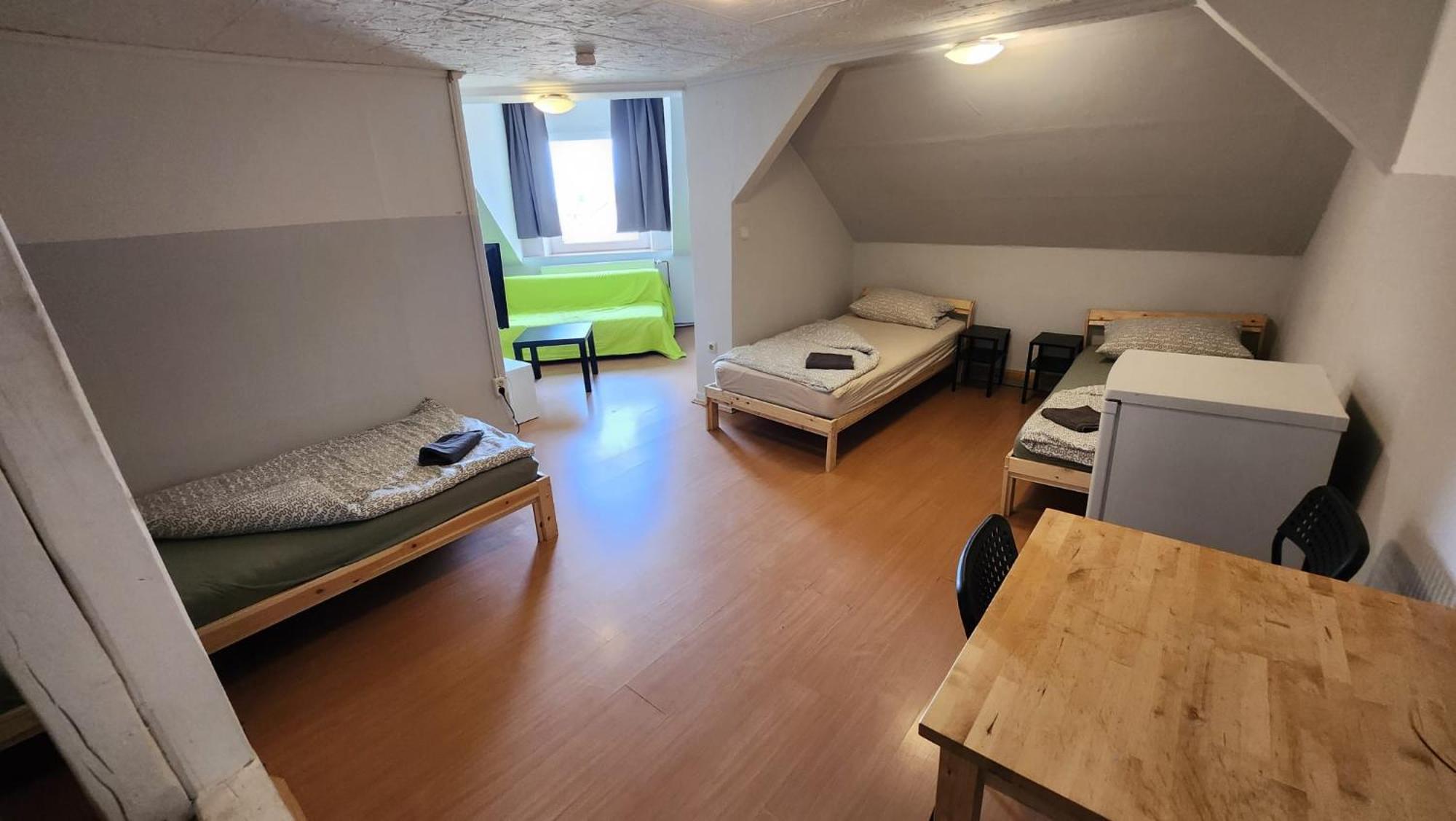 Moderne Studio Apartments Und 120Qm Wohnungen In Oberhausen, Ideal Fuer Geschaeftsreisende Und Monteure Oberhausen  Buitenkant foto