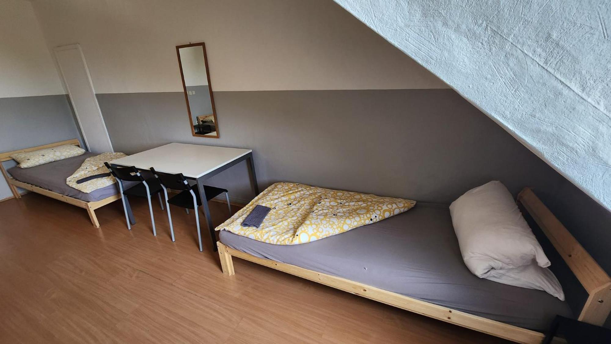 Moderne Studio Apartments Und 120Qm Wohnungen In Oberhausen, Ideal Fuer Geschaeftsreisende Und Monteure Oberhausen  Buitenkant foto