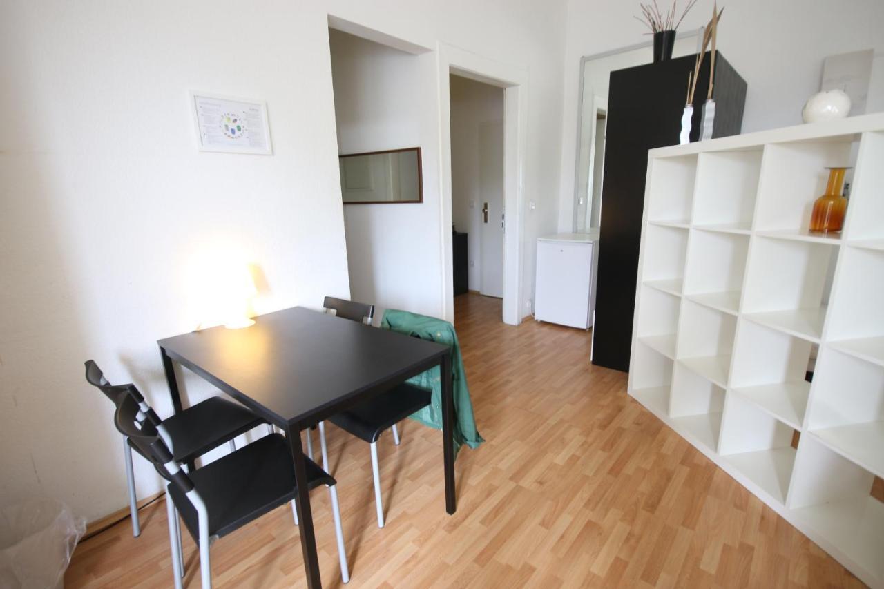 Moderne Studio Apartments Und 120Qm Wohnungen In Oberhausen, Ideal Fuer Geschaeftsreisende Und Monteure Oberhausen  Buitenkant foto