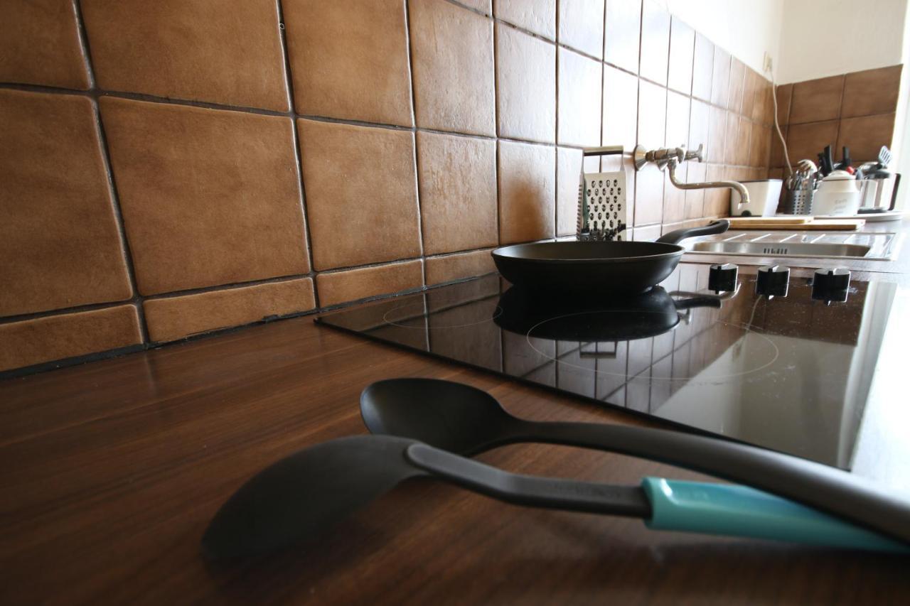 Moderne Studio Apartments Und 120Qm Wohnungen In Oberhausen, Ideal Fuer Geschaeftsreisende Und Monteure Oberhausen  Buitenkant foto