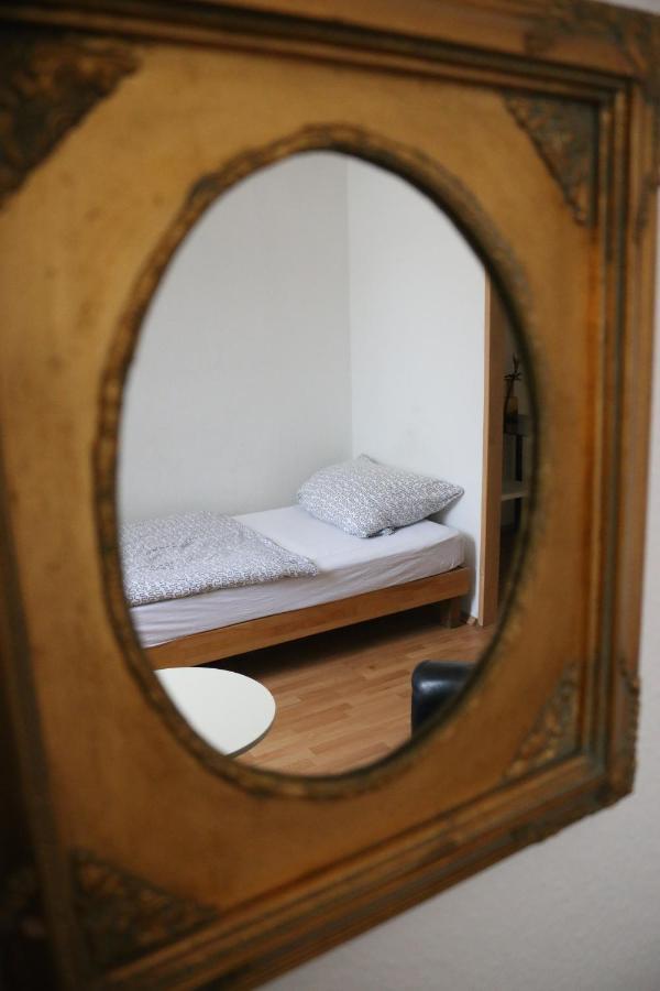Moderne Studio Apartments Und 120Qm Wohnungen In Oberhausen, Ideal Fuer Geschaeftsreisende Und Monteure Oberhausen  Buitenkant foto
